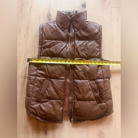 Dynamite Vegan Leather Super Puff Vest - Picture 4 of 7